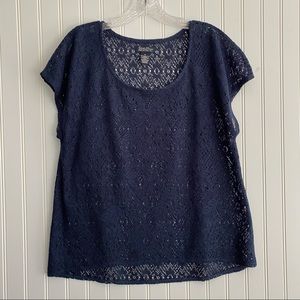 Lucky Brand navy top SIZE MEDIUM